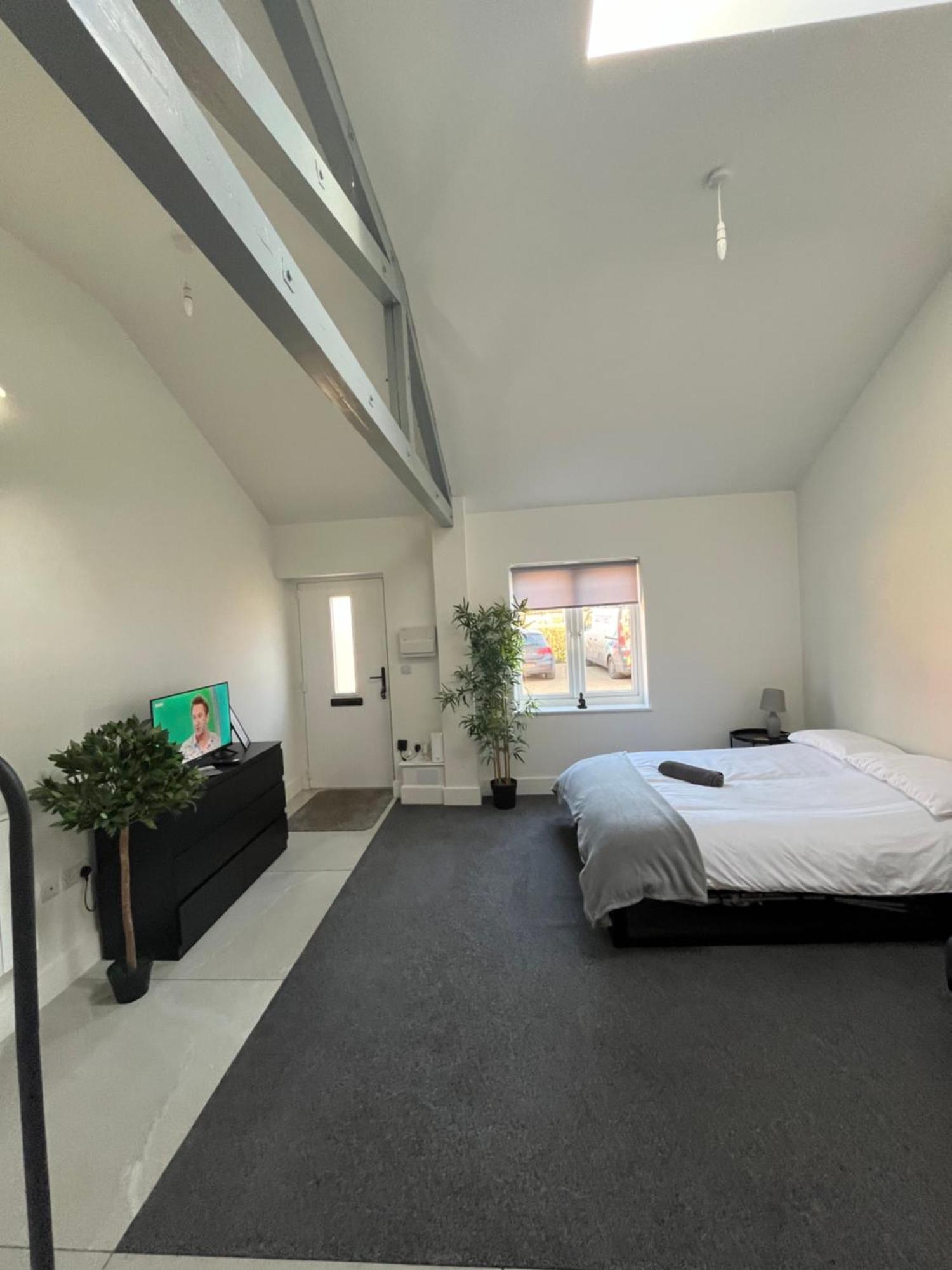 Apartament Entire Property In Downham Market, Serviced Accomodation Zewnętrze zdjęcie