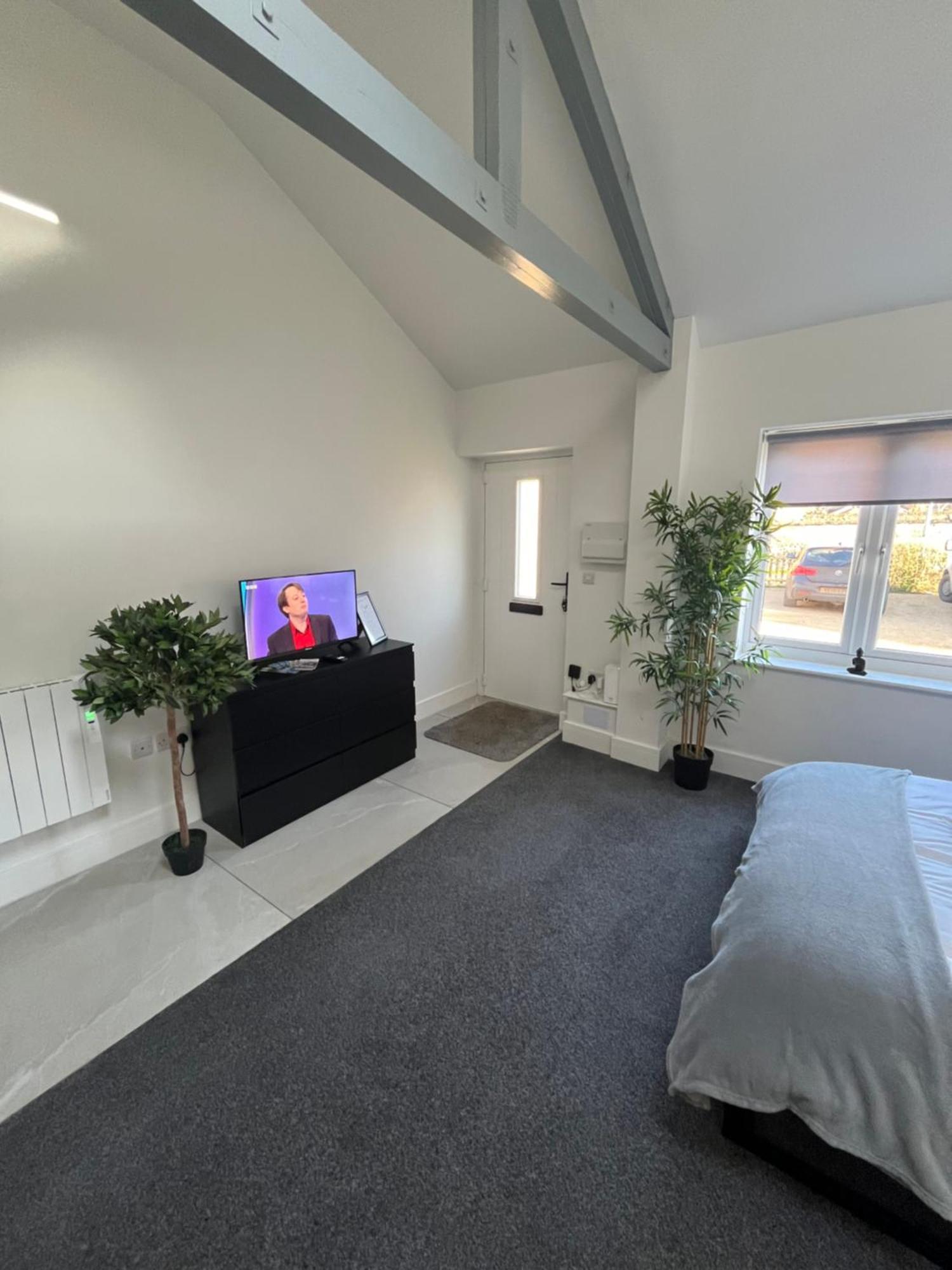 Apartament Entire Property In Downham Market, Serviced Accomodation Zewnętrze zdjęcie